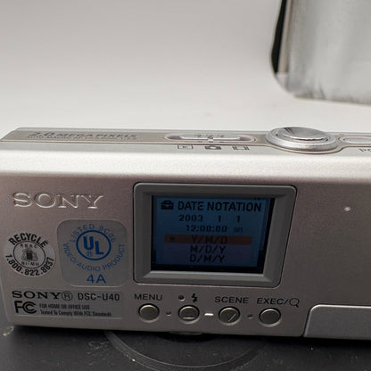 Sony Cybershot DSC-U40 Digital Camera Silver Used With Box