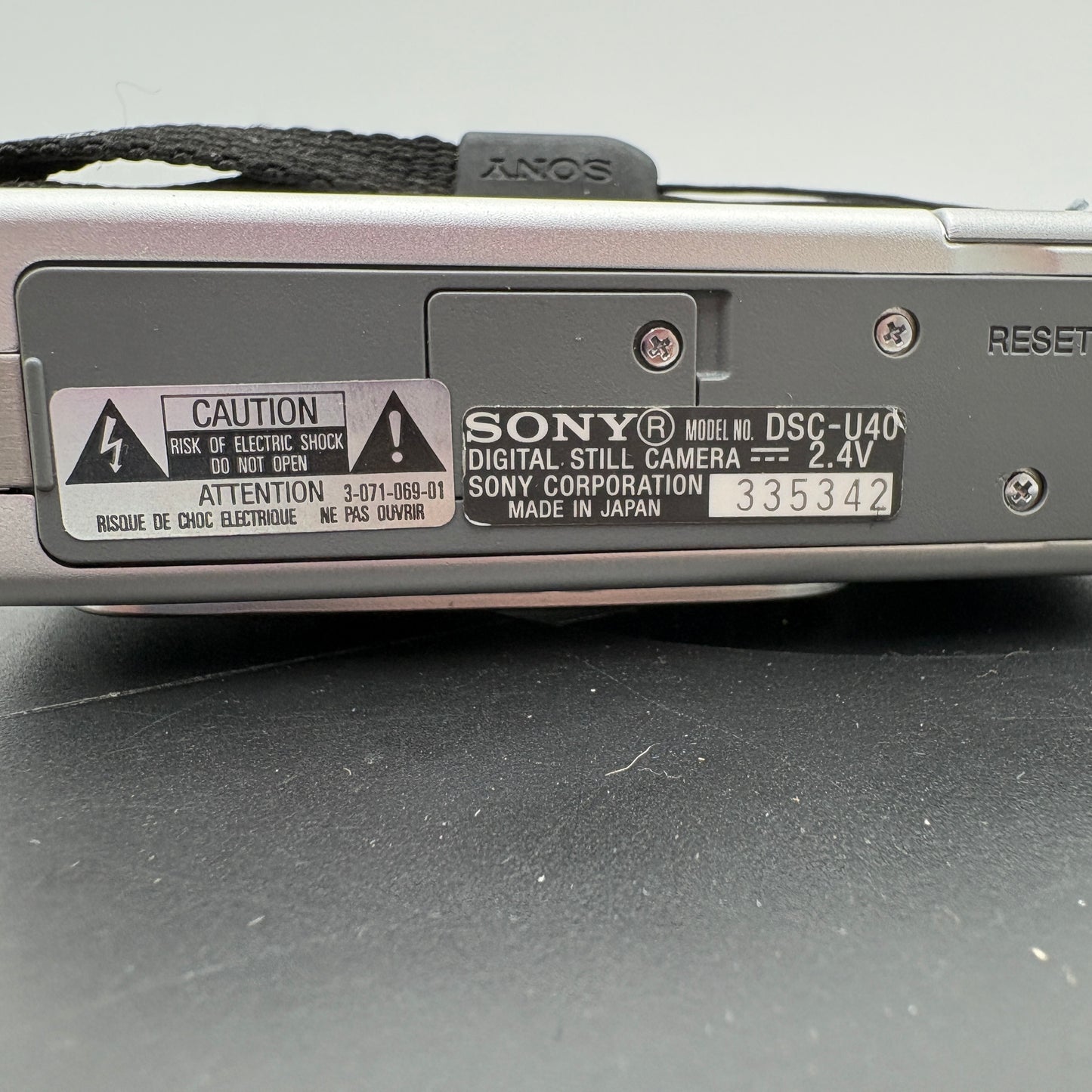 Sony Cybershot DSC-U40 Digital Camera Silver Used With Box