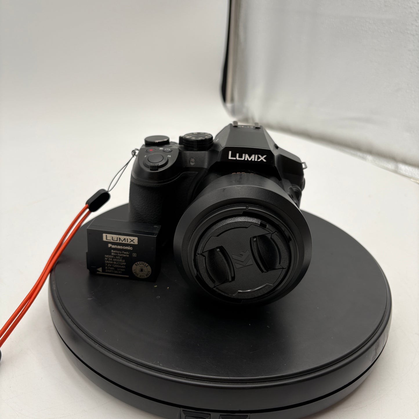 Panasonic Lumix DMC-FZ300 Digital Camera Black 25-600 Lens Battery