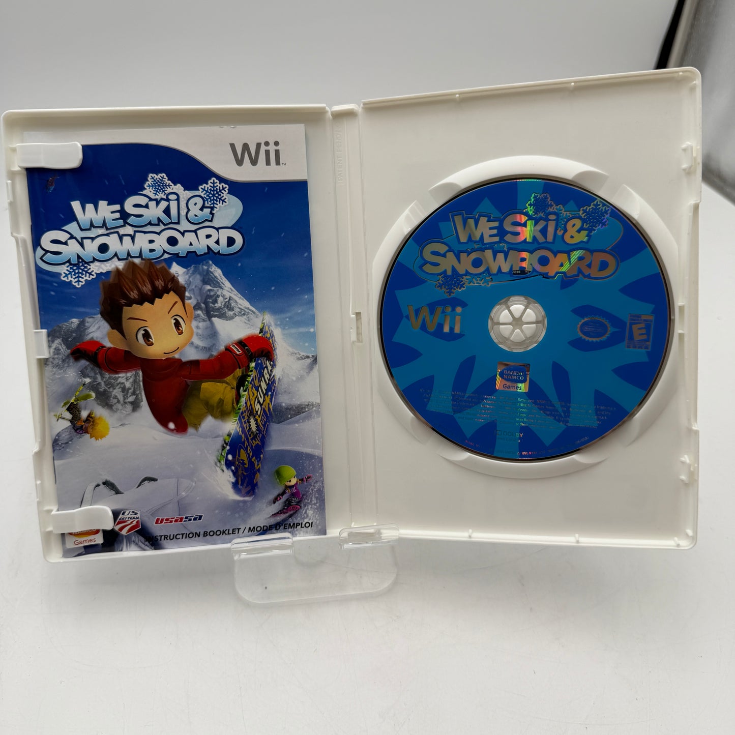 Wii We Ski and Snowboard Game CIB