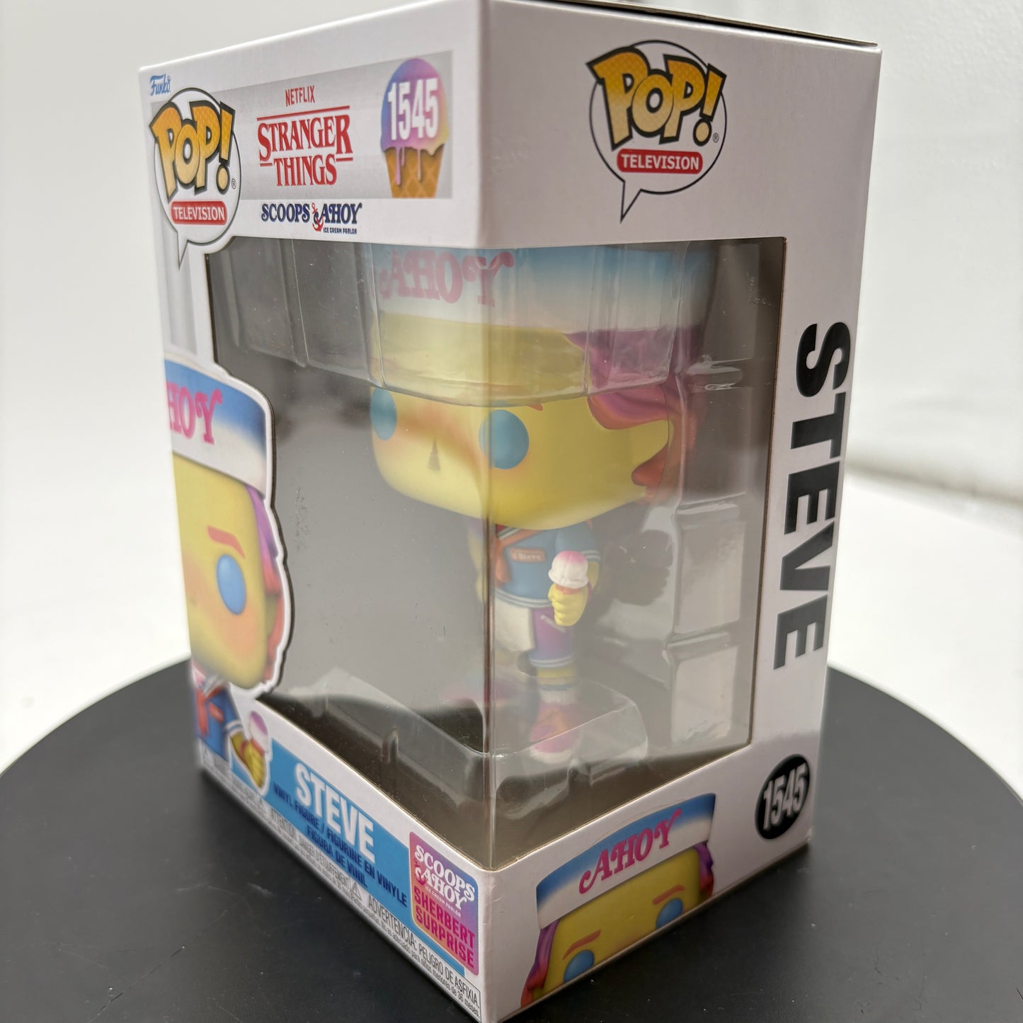Funko Pop! Television Stranger Things Steve #1545 Scoops Ahoy Sherbert Surprise