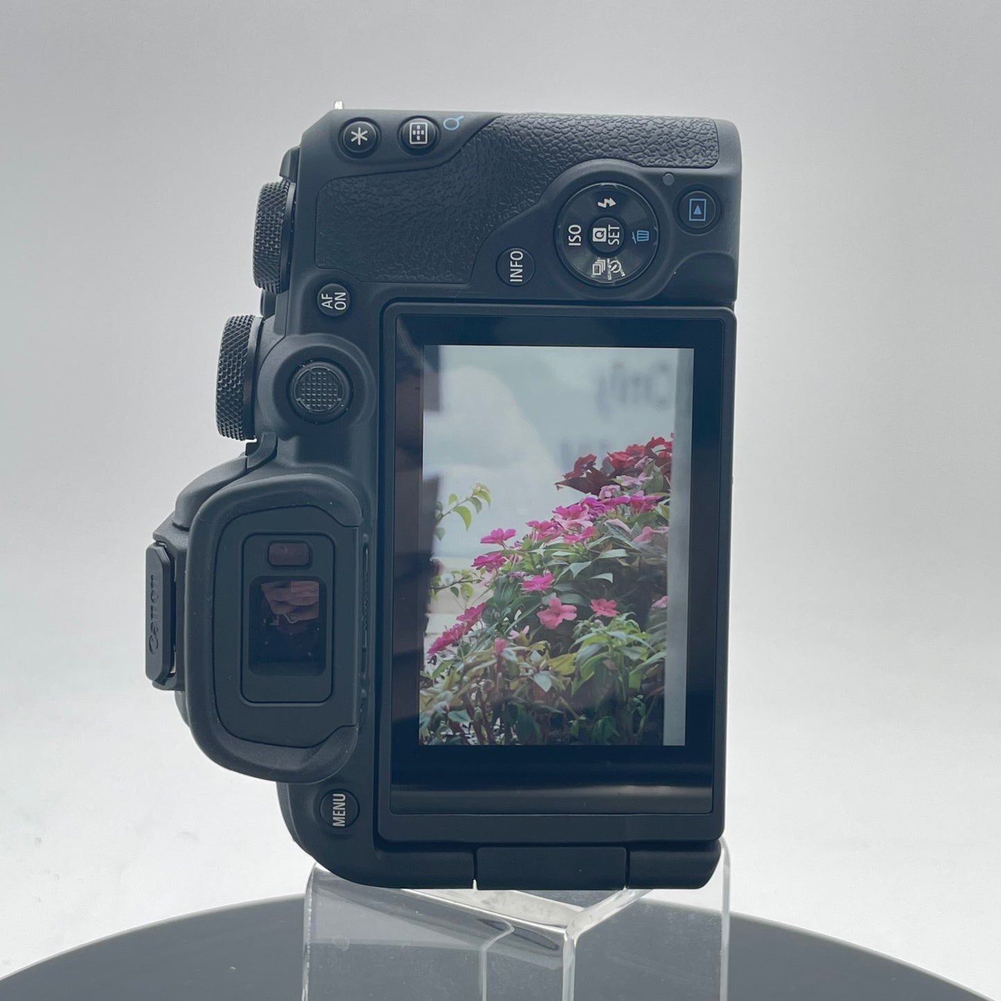 Canon EOS R10 Digital Camera