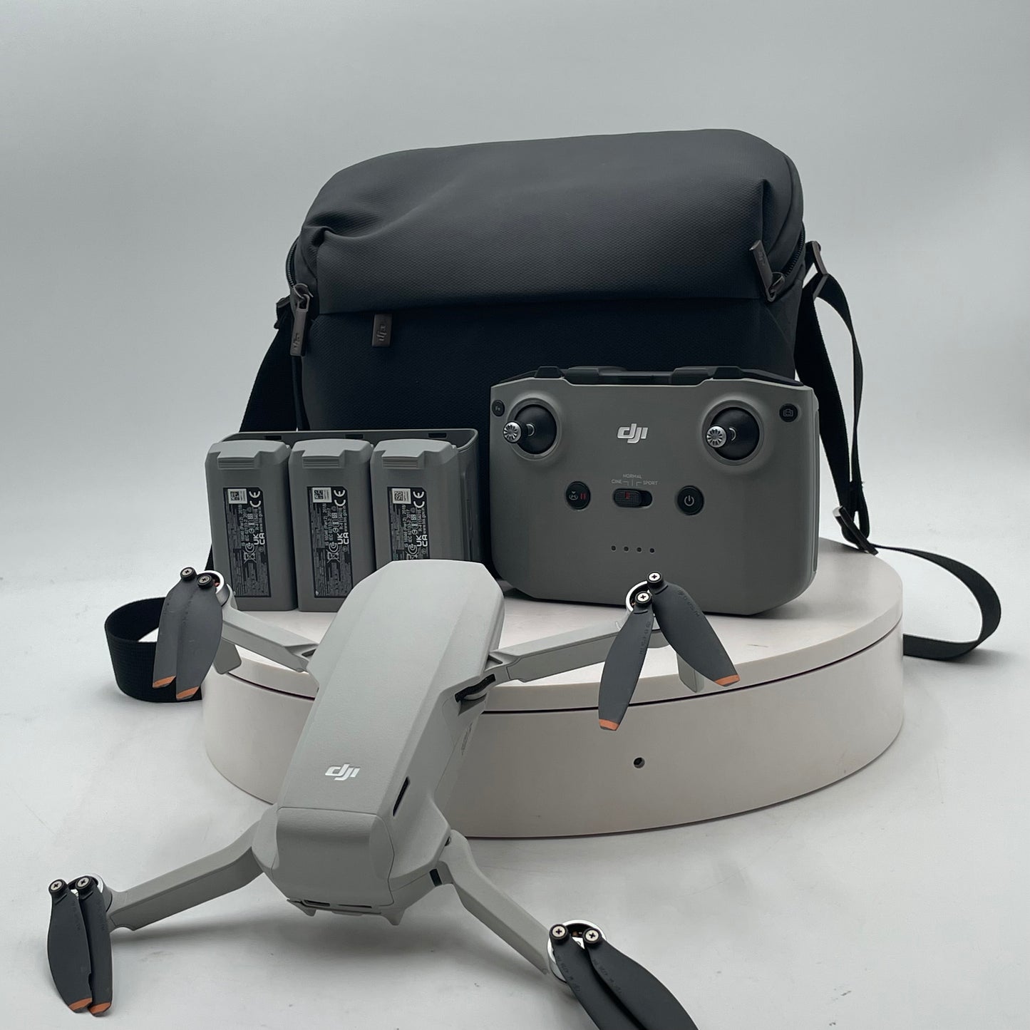 DJI Mini 2 SE 2023 Action Drone