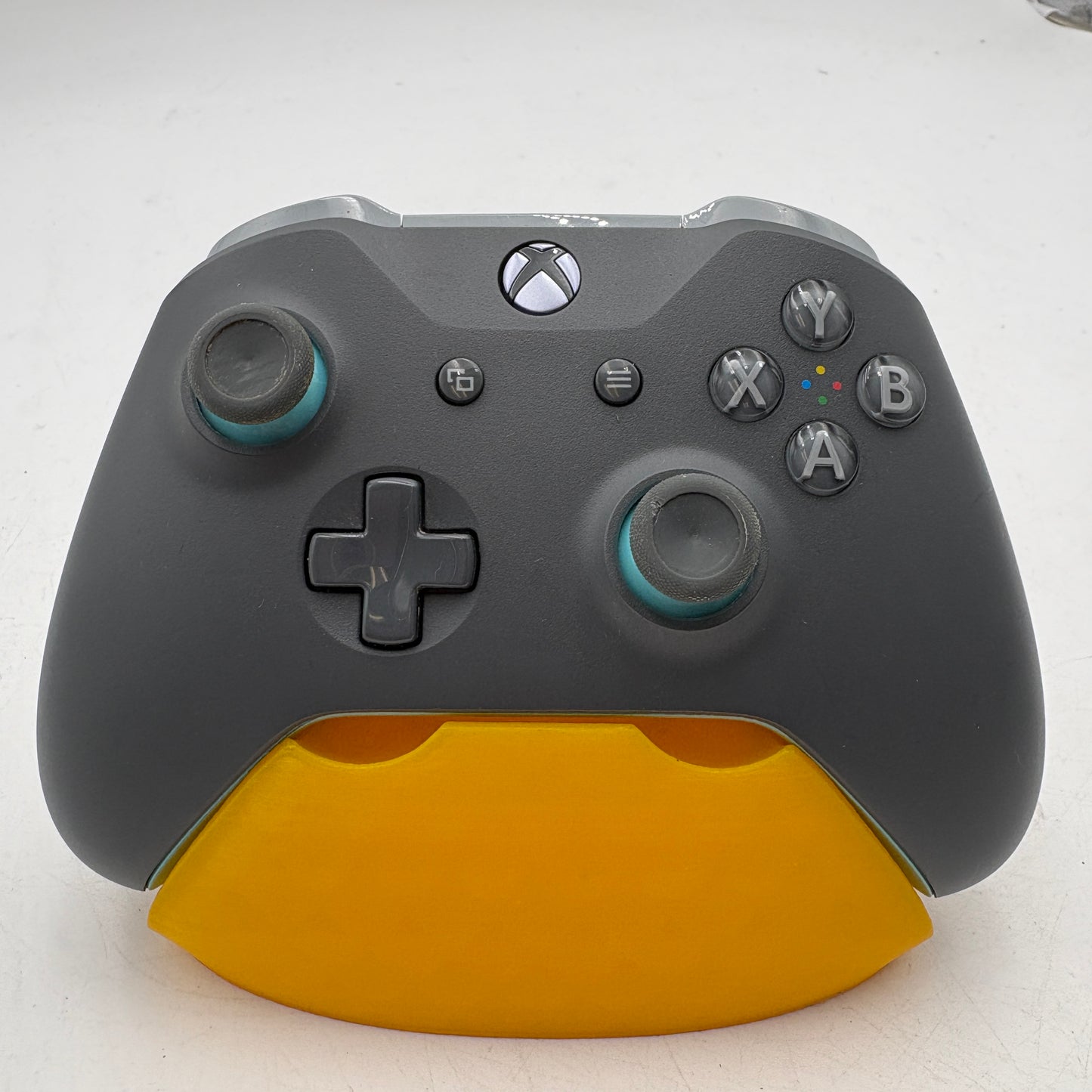 Microsoft Wireless Controller for Xbox One READ