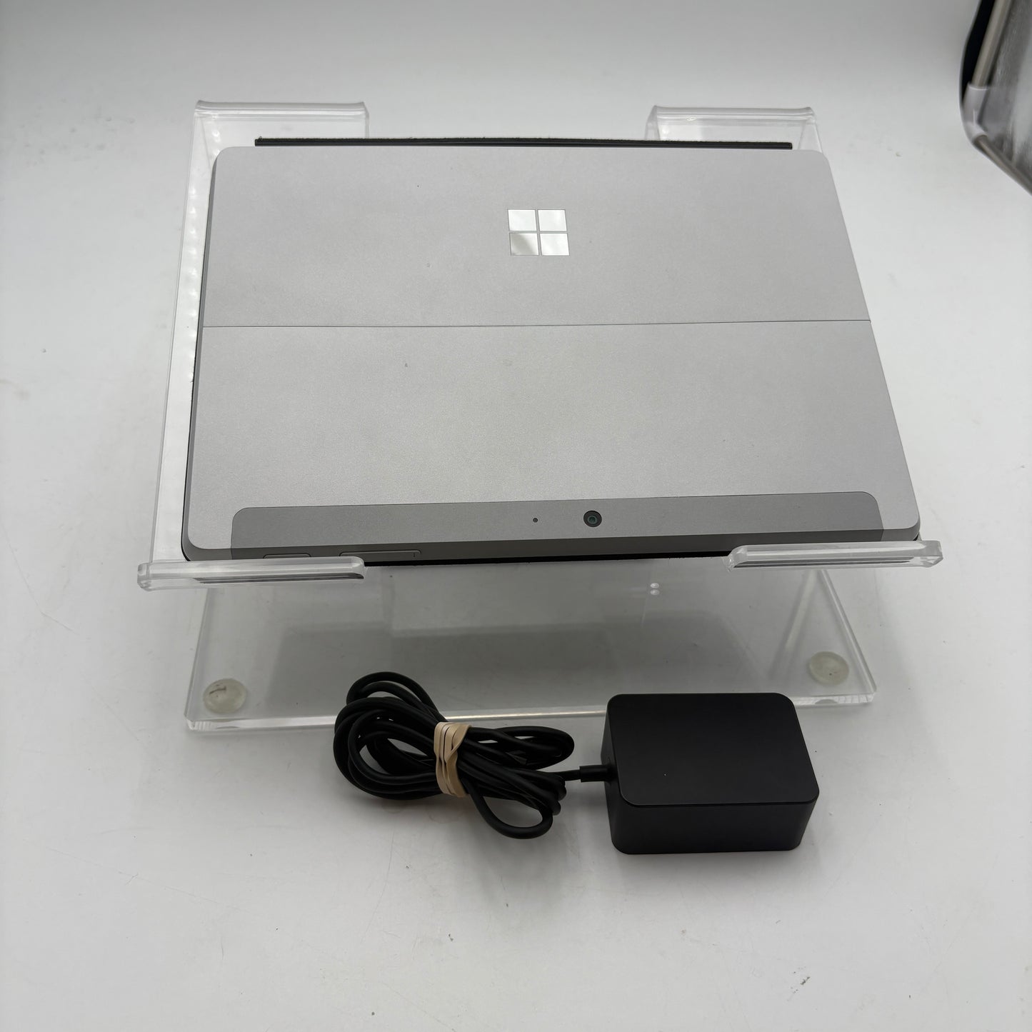 Microsoft Surface Go 3 1901 Tablet 64GB Wi-Fi Only