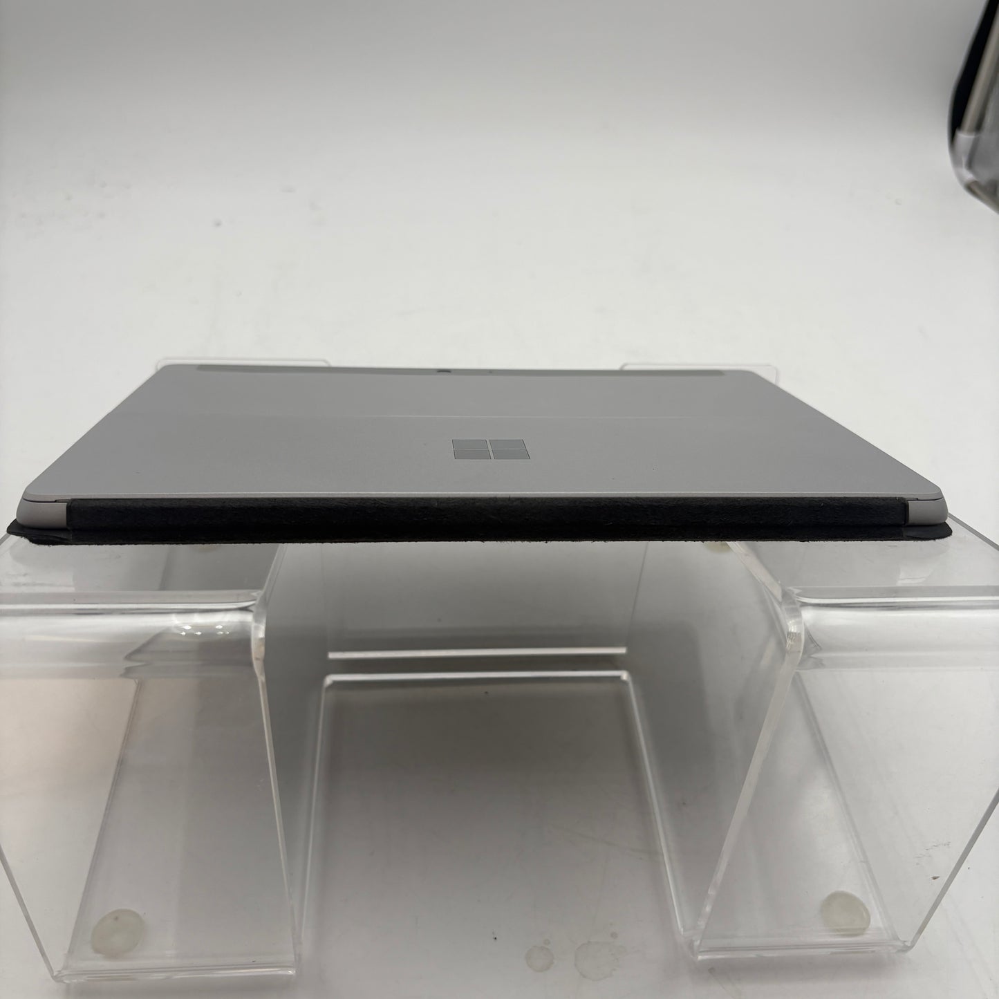 Microsoft Surface Go 3 1901 Tablet 64GB Wi-Fi Only