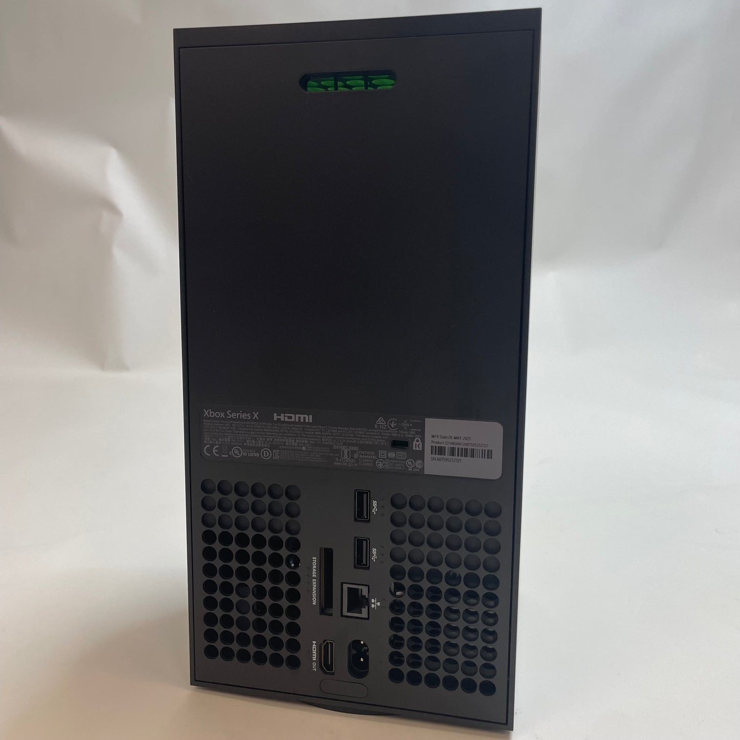 Microsoft Xbox Series X 1882 2020 1TB w/ Box