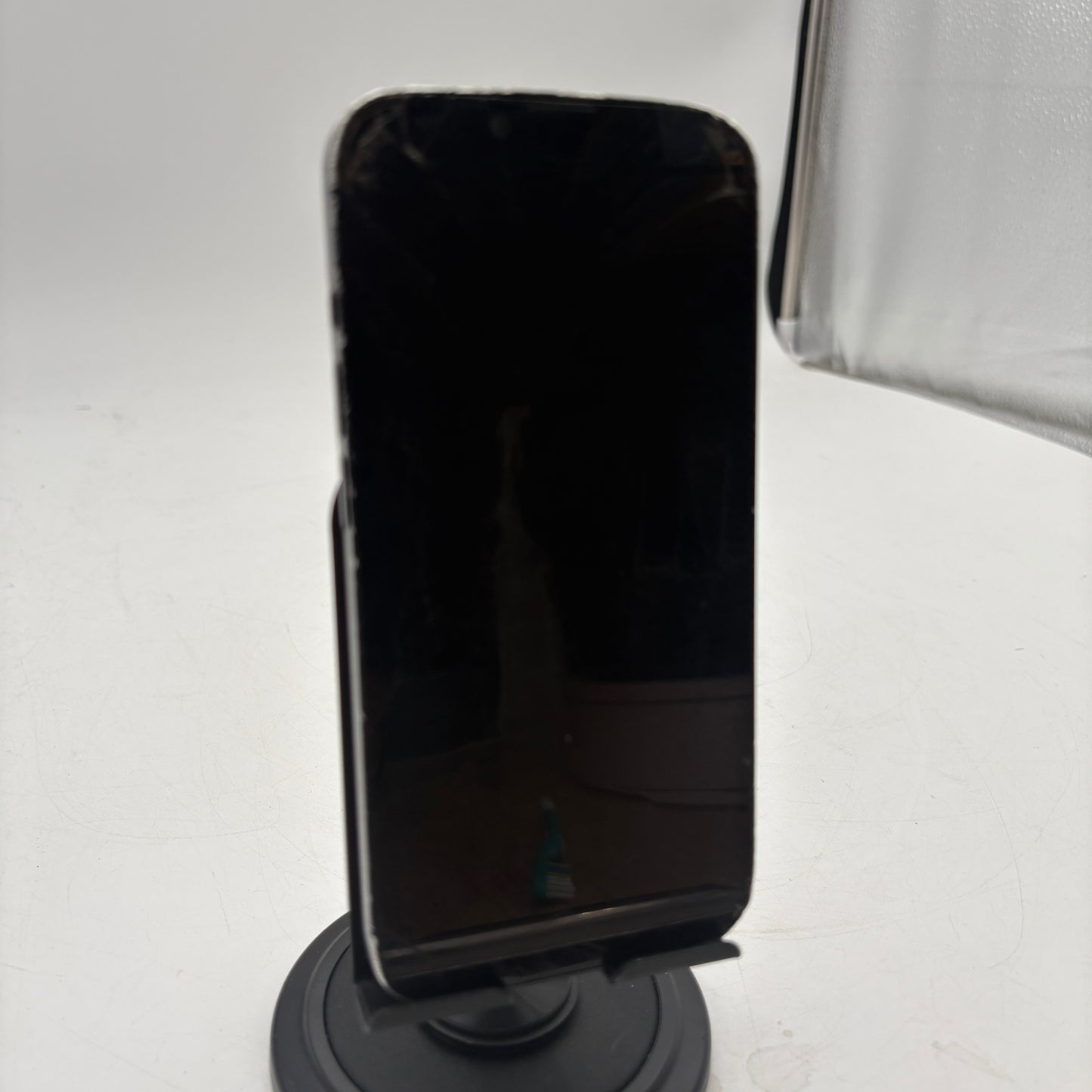 Apple iPhone 14 128GB Black Verizon READ