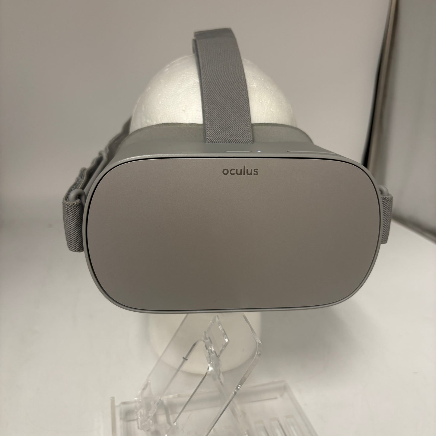 Meta Oculus Go MH-A31 Standalone VR Headset with Controller