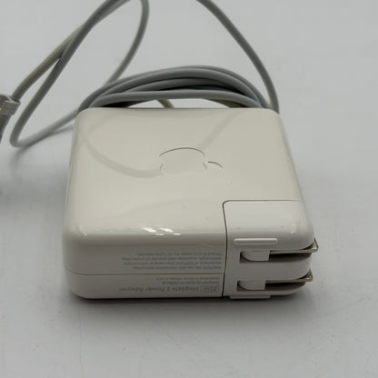 Apple Macbook Charger A1424