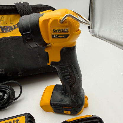 DeWalt Flashlight And Drill Combo kit With One Battery and Carrying Case READ
