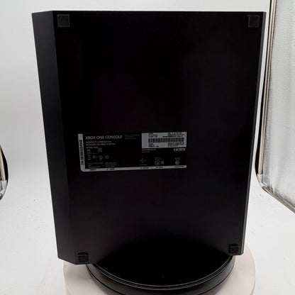 Microsoft Xbox One (1540) 1TB Console