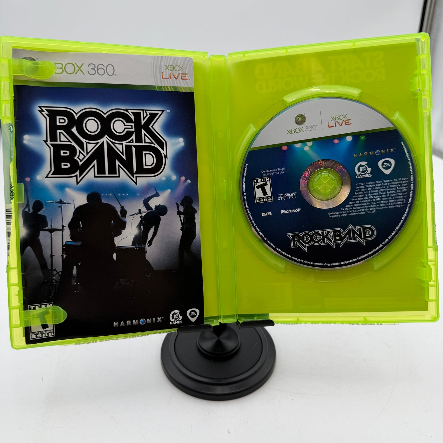 Xbox 360 Rock Band Video Game Complete in Box