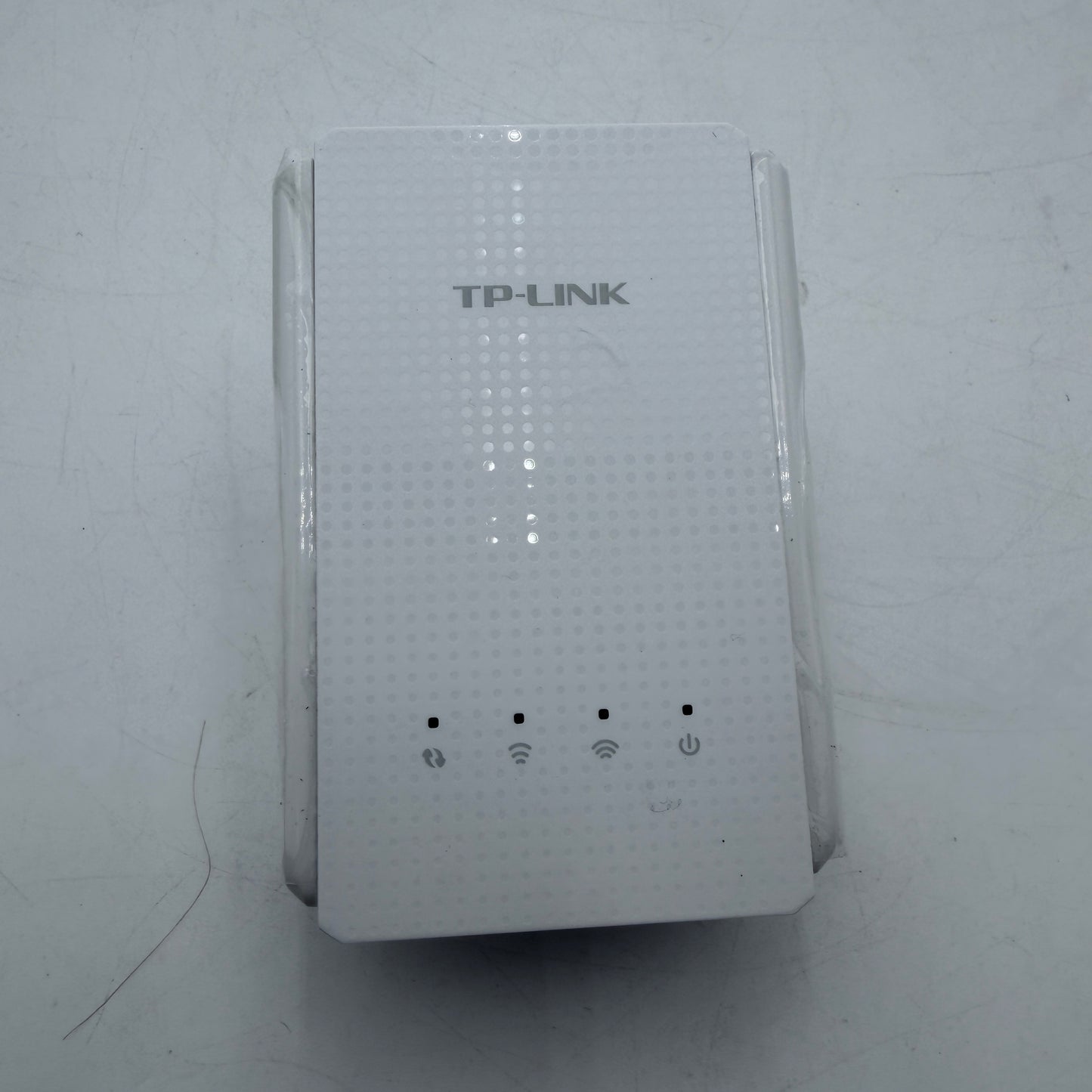 TP-Link AC750 Gigabit Wi-Fi Range Extender
