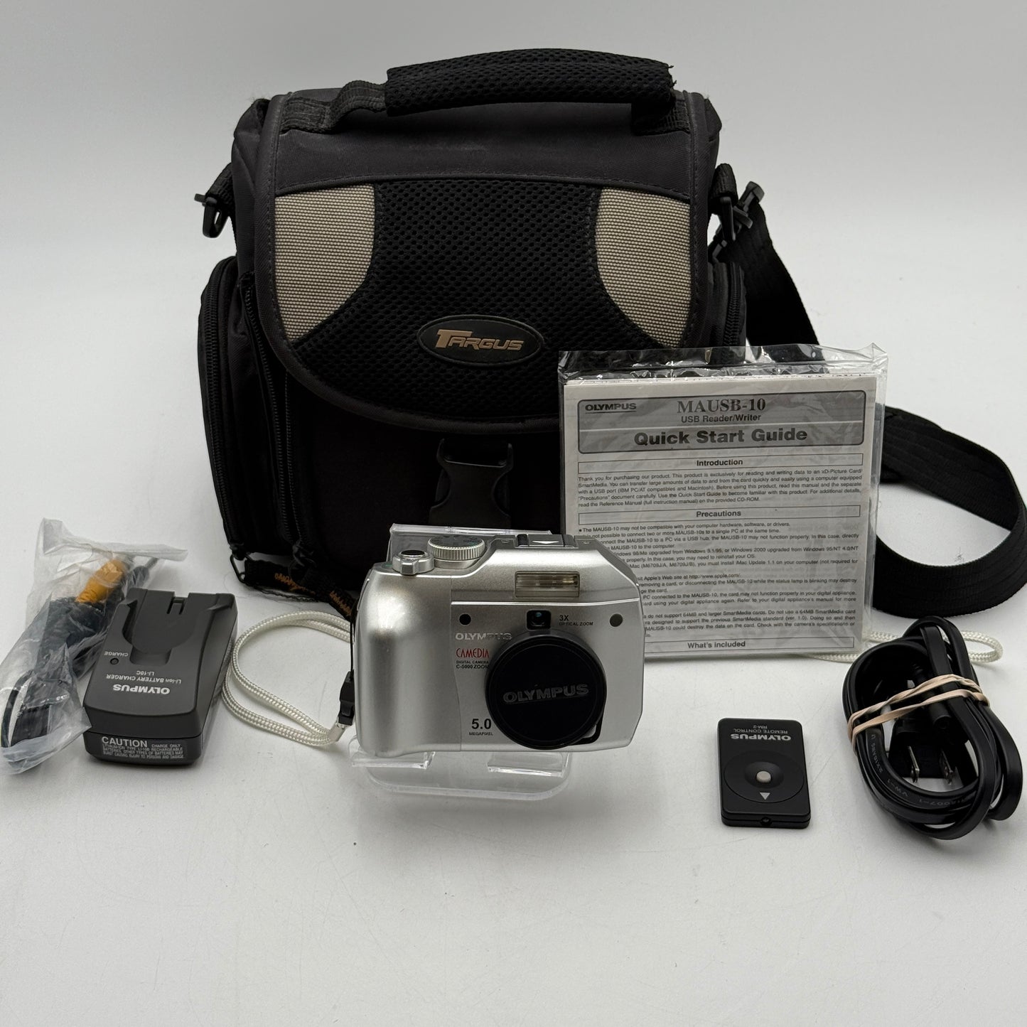 Olympus Camedia C-5000 Zoom Digital Camera