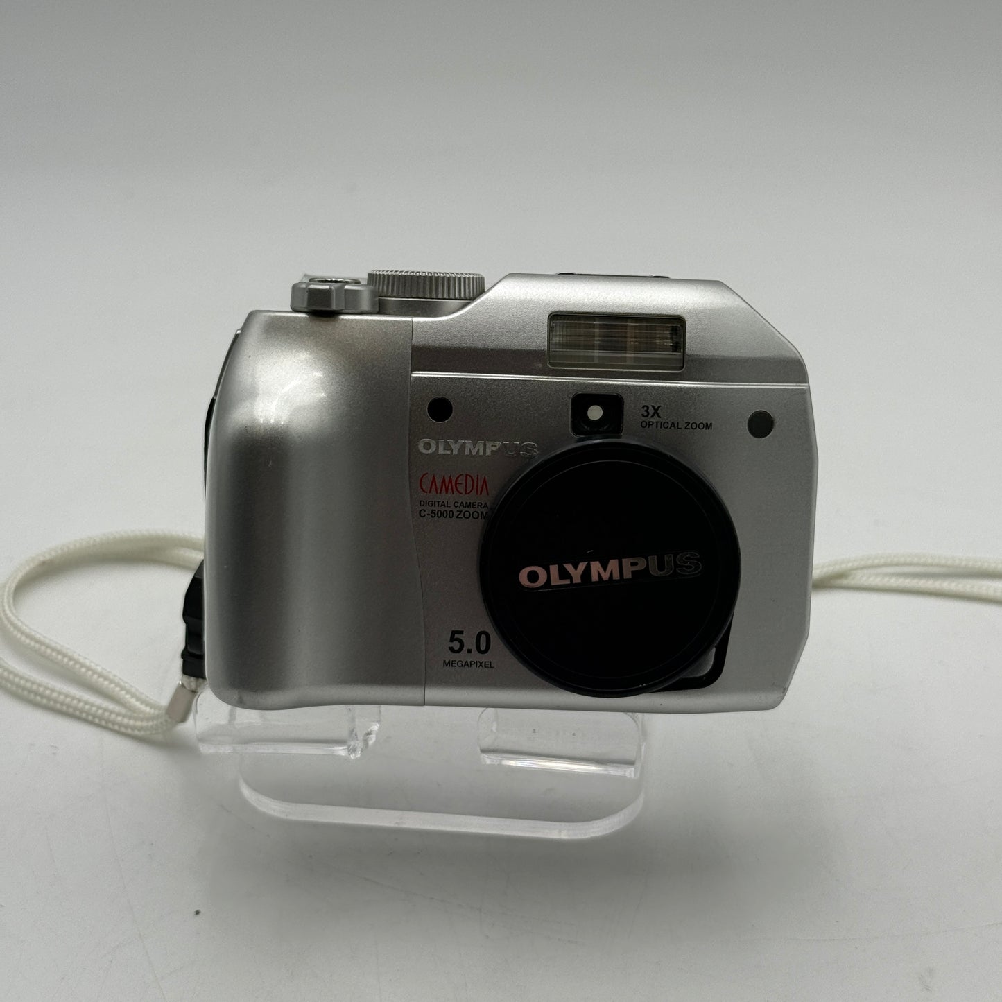 Olympus Camedia C-5000 Zoom Digital Camera
