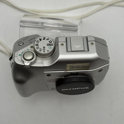 Olympus Camedia C-5000 Zoom Digital Camera
