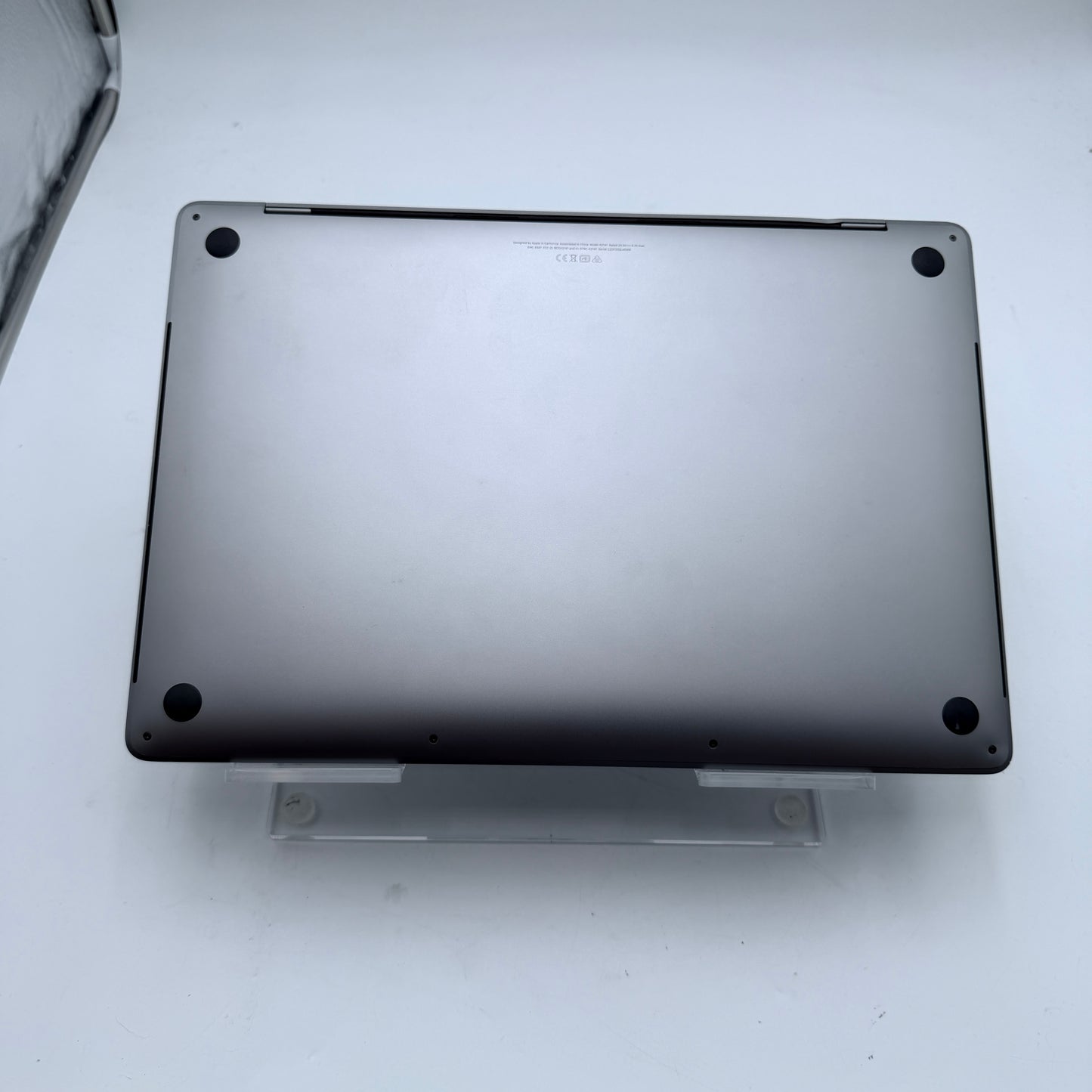 Apple MacBook Pro 16-inch A2141 2019 Core i7 64GB 512GB Space Gray Laptop