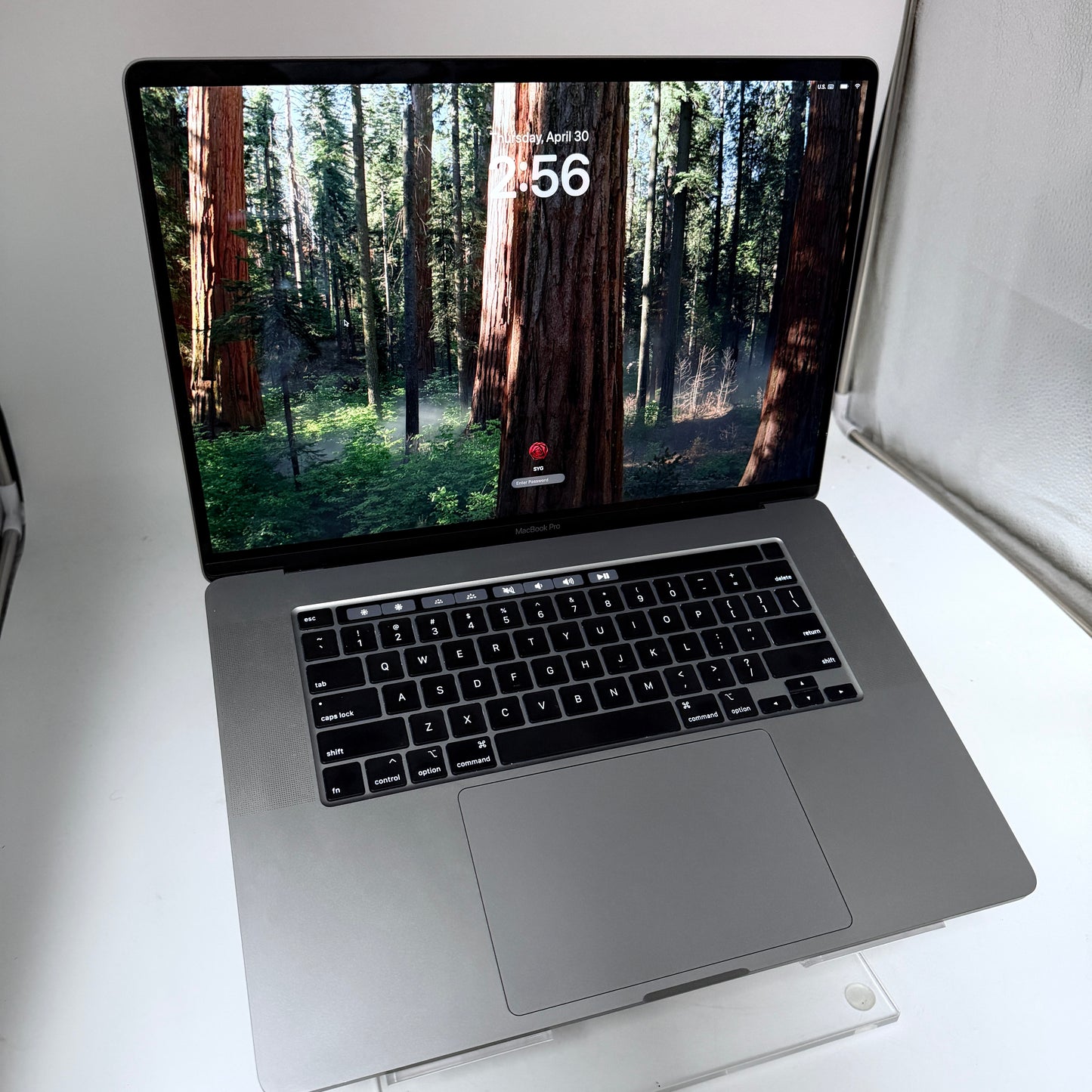 Apple MacBook Pro 16-inch A2141 2019 Core i7 64GB 512GB Space Gray Laptop