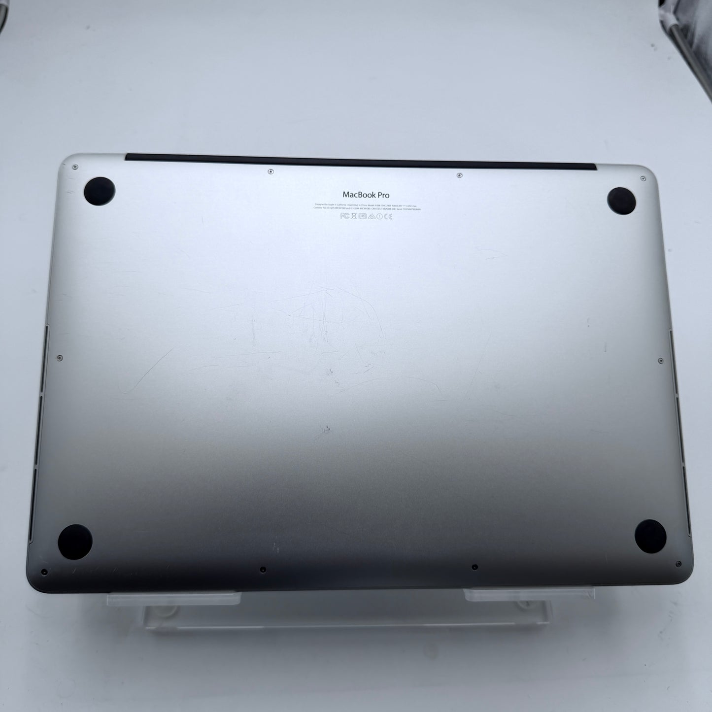 Apple MacBook Pro 15-inch A1398 (2015) Core i7 16GB 256GB Laptop