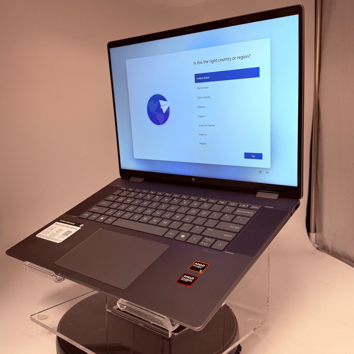 HP ENVY x360 16-inch Laptop AMD Ryzen 5 8GB 512GB