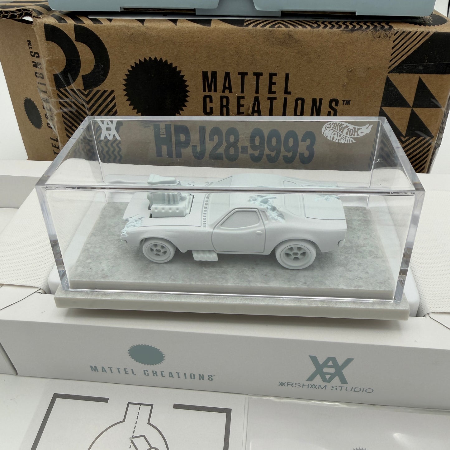 Mattel Creations Hot Wheels x Daniel Arsham Eroded Rodger Dodger HPJ28-9993 Silver Collectible