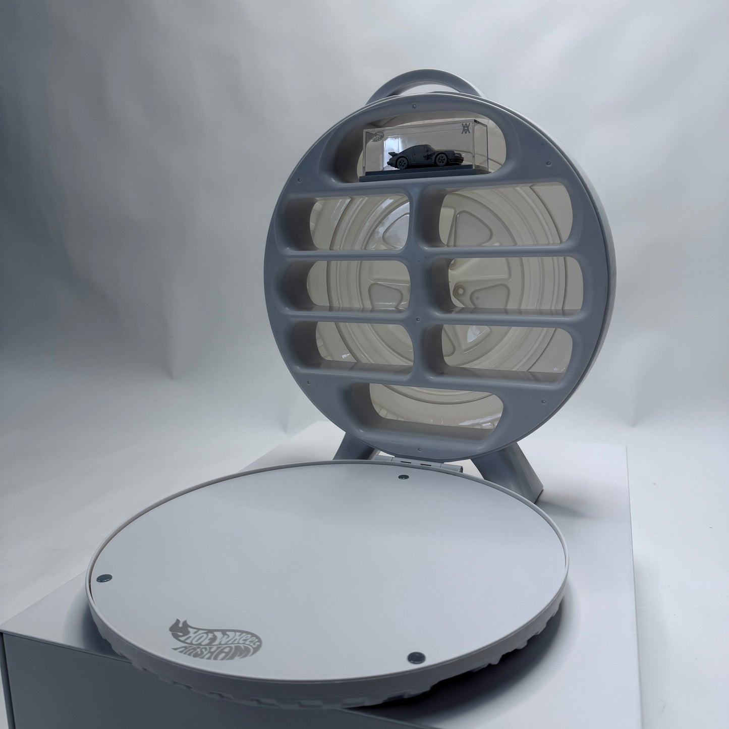Mattel Creations Hot Wheels x Daniel Arsham Eroded Porsche 930 & Rally Case