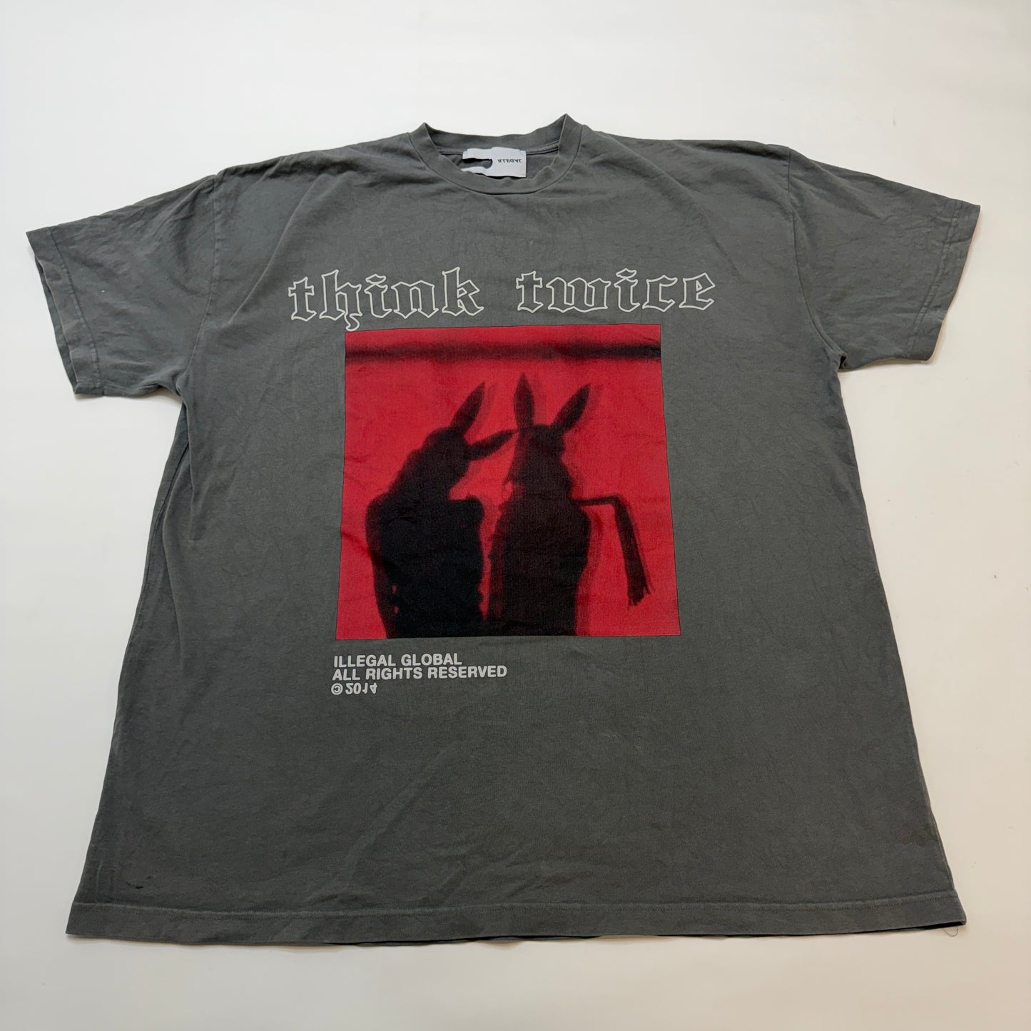 Illegal Global Think Twice Rabbit Graphic Men's XXL Gray Streetwear T-Shirt