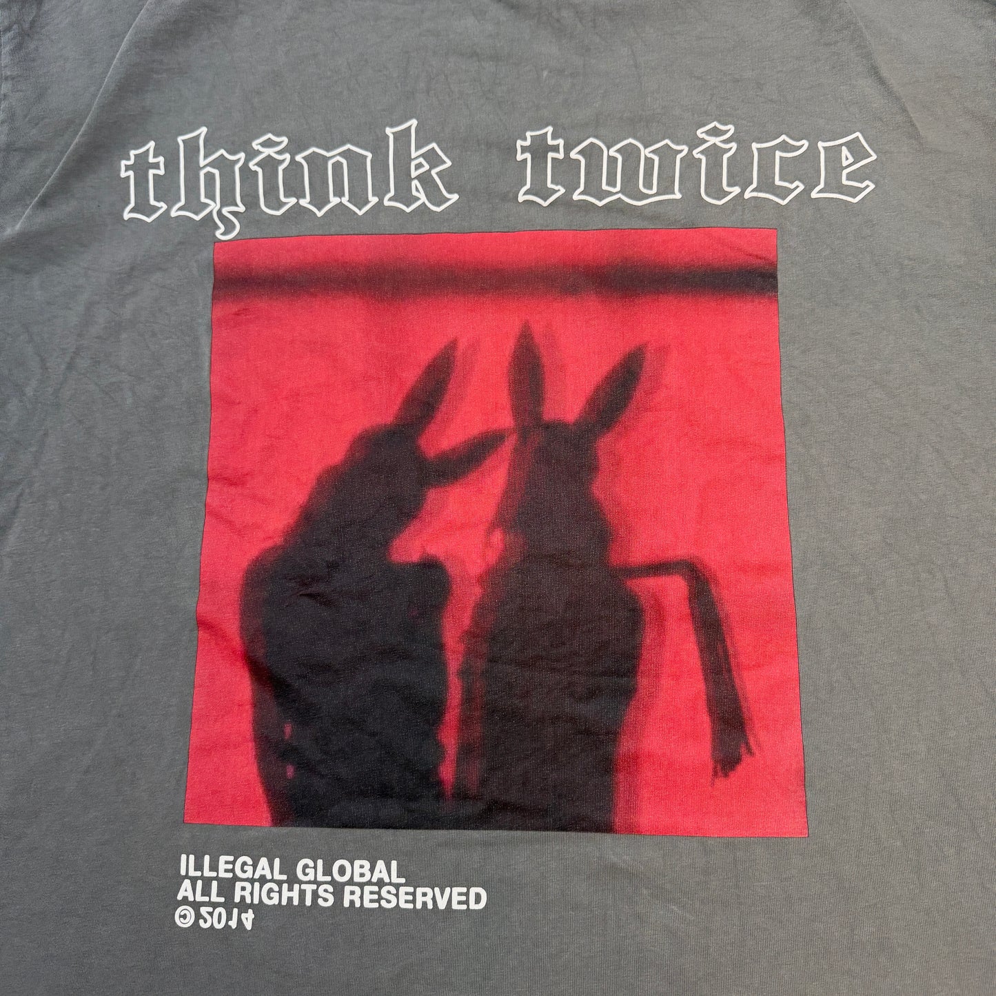 Illegal Global Think Twice Rabbit Graphic Men's XXL Gray Streetwear T-Shirt
