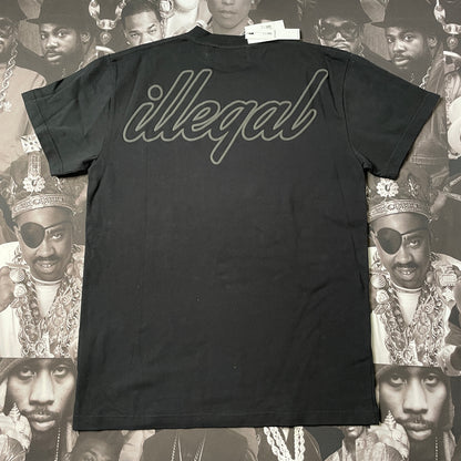 Illegal Script Shirt in Black SZ Small