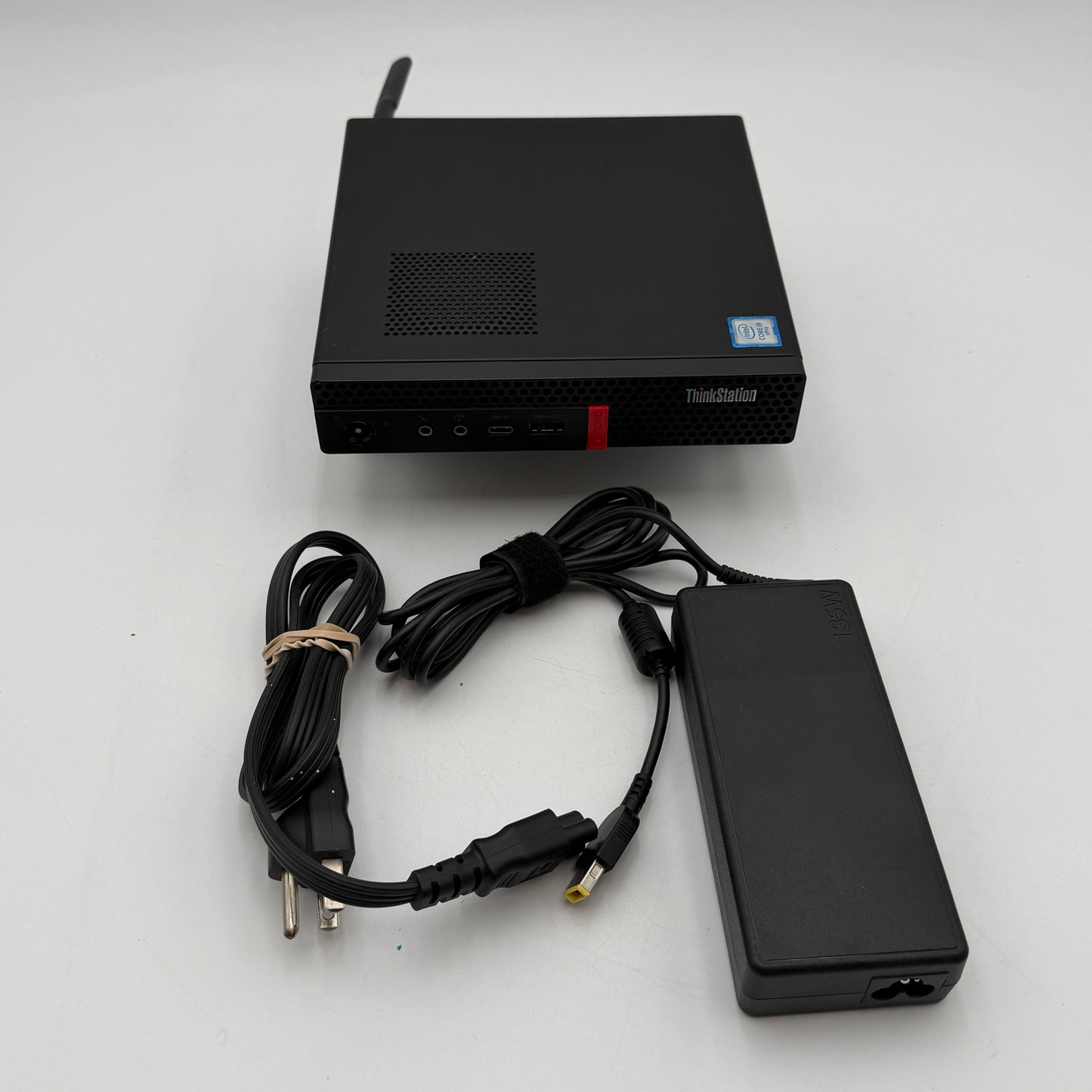 Lenovo ThinkStation P330 With Charger