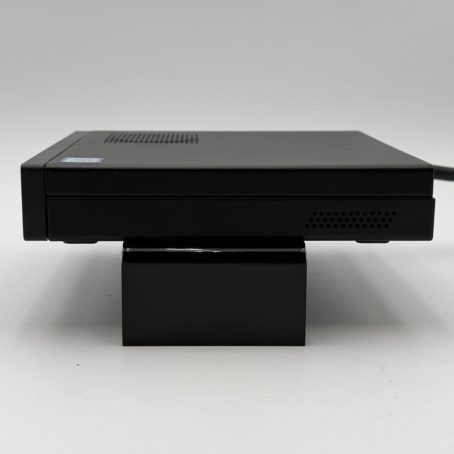Lenovo ThinkStation P330 With Charger
