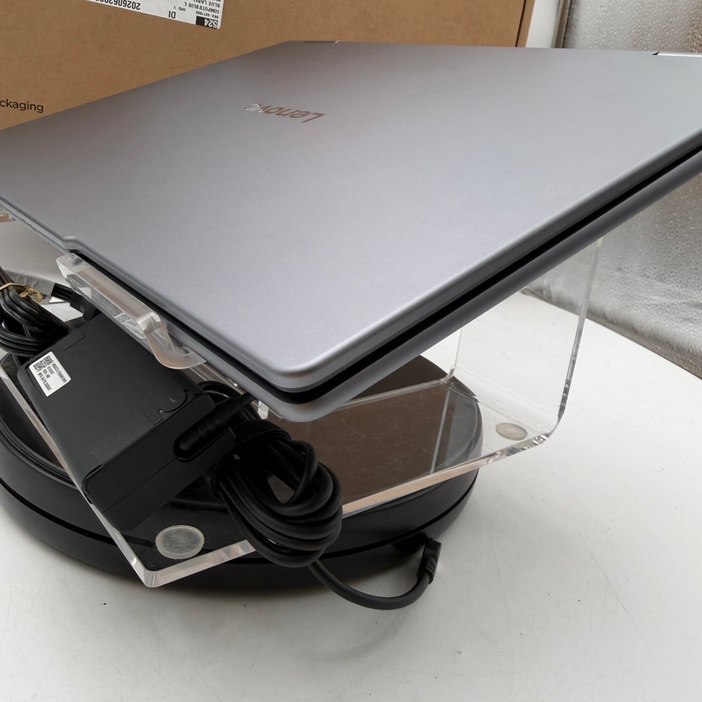 Lenovo Yoga 7 2-in-1 16ILL10 16-Inch Laptop, Ultra 7, 16GB RAM Silver Open Box