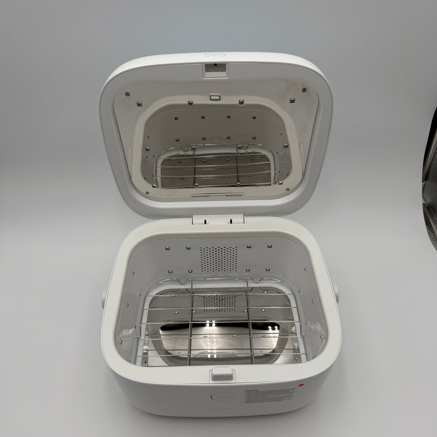 Liviliti Paptizer - Smart and Versatile UVC Sanitizer - Portable & White