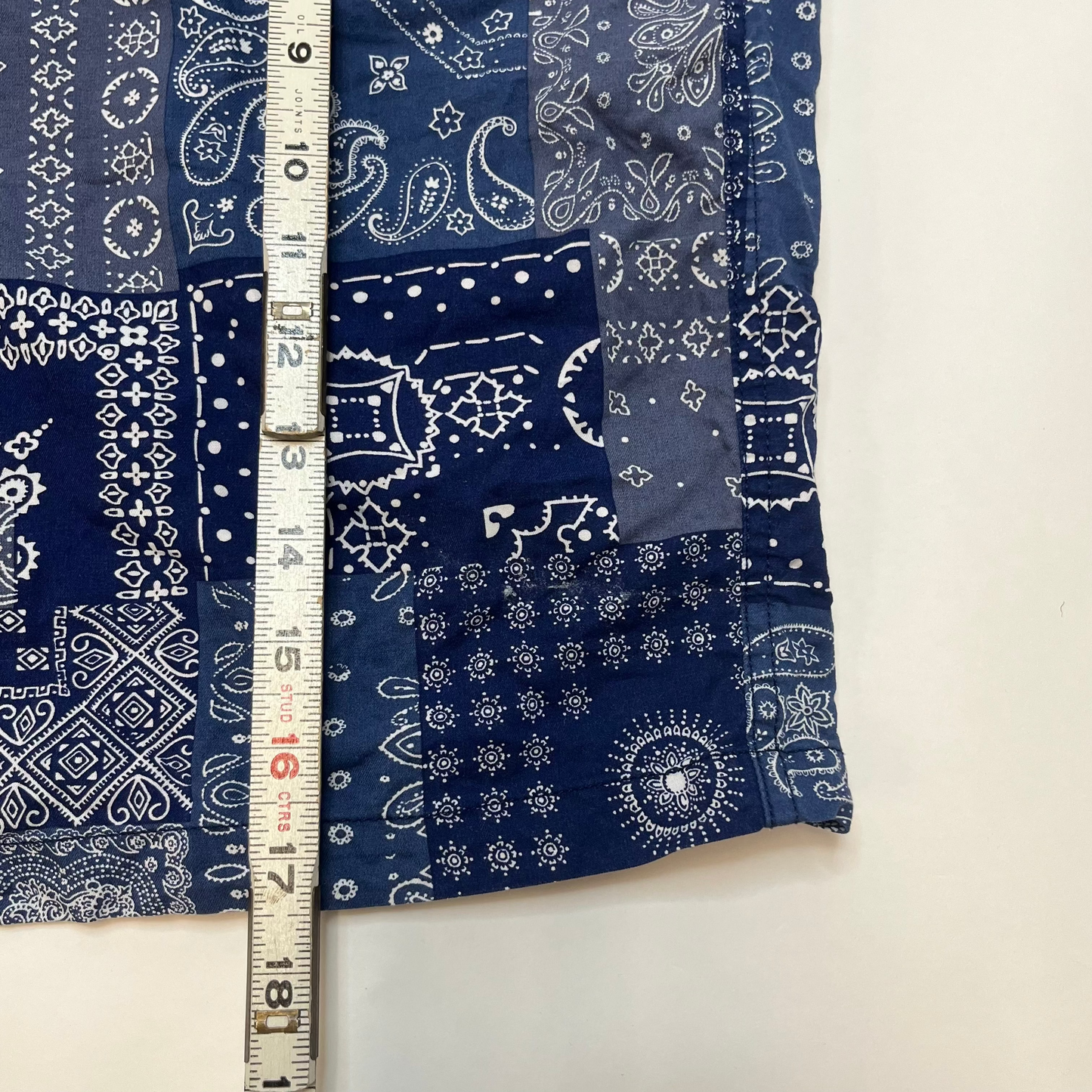 Lucky Brand Mens Bandana Print Lightweight Cotton Blend Shorts Blue 38 Used