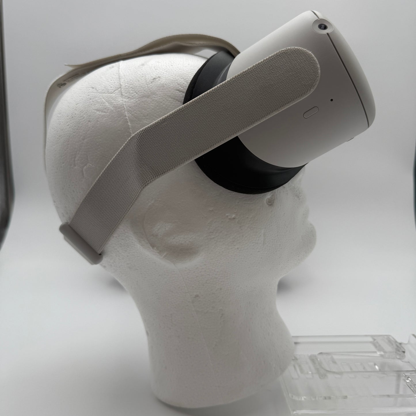 Meta Oculus Quest 2 - 128GB Gray Video Game System - Excellent Condition