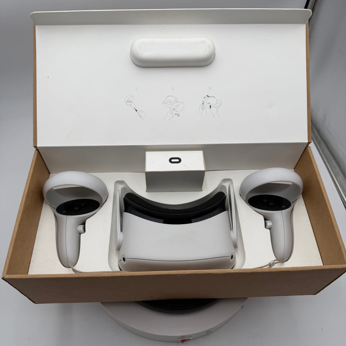 Meta Oculus Quest 2 VR Headset White Used With Box Read 128GB