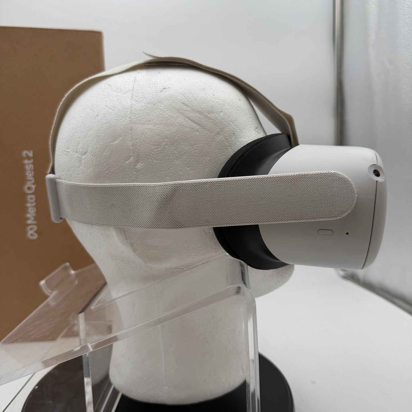 Meta Quest 2 128GB VR Headset White Used With Box