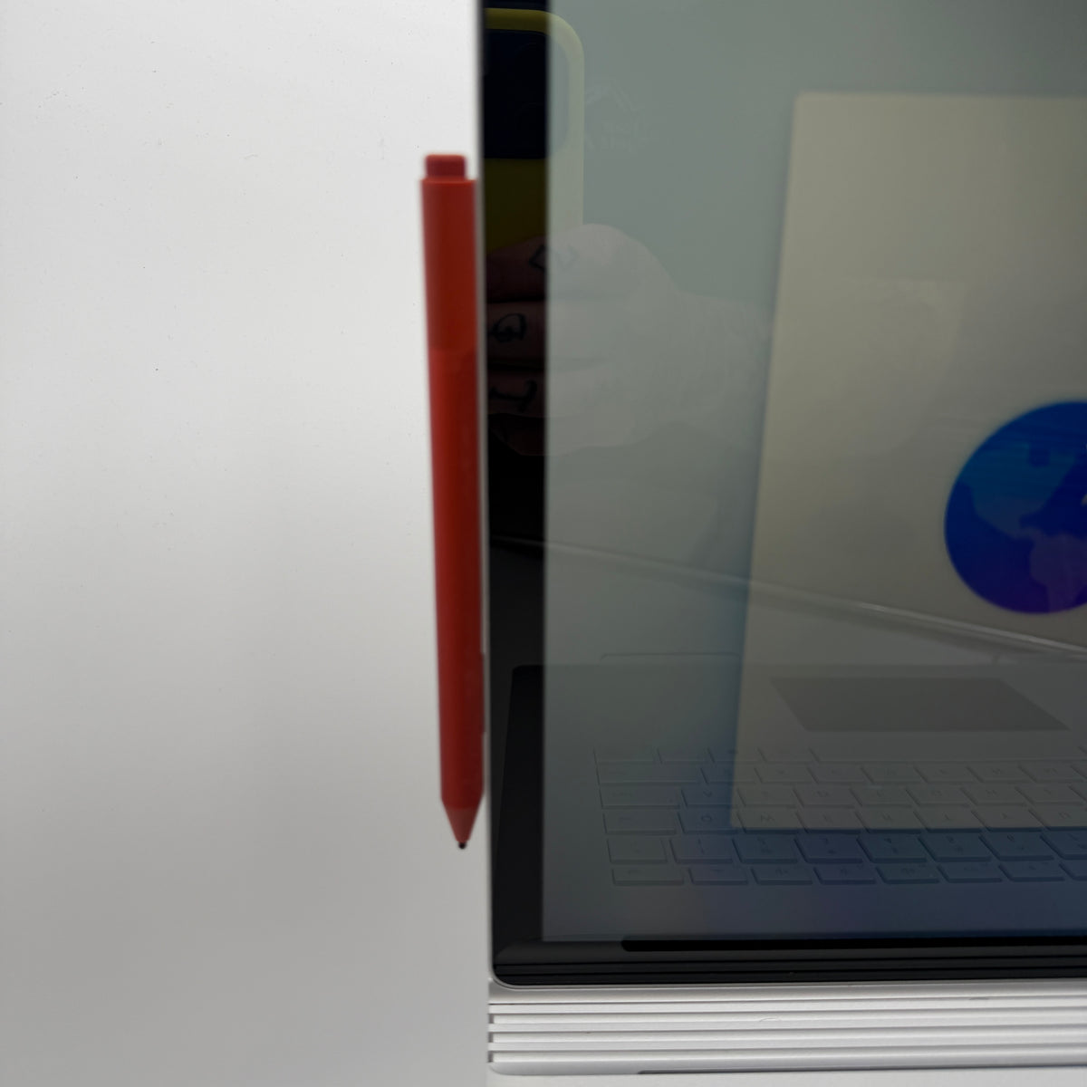 Microsoft Surface Book 3 1900 15-inch Laptop Core i7 32GB 512GB Silver READ