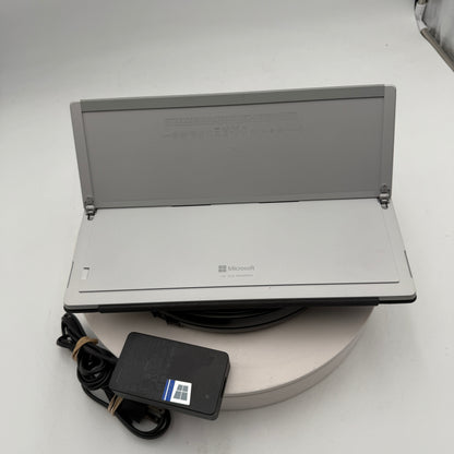 Microsoft Surface Pro 5 Model 1796 (2017) 128GB Wi-Fi Only Tablet Silver