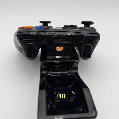 Microsoft Xbox 360 Black Wireless Controller Lot of 3 with Charging Dock UNTESTED