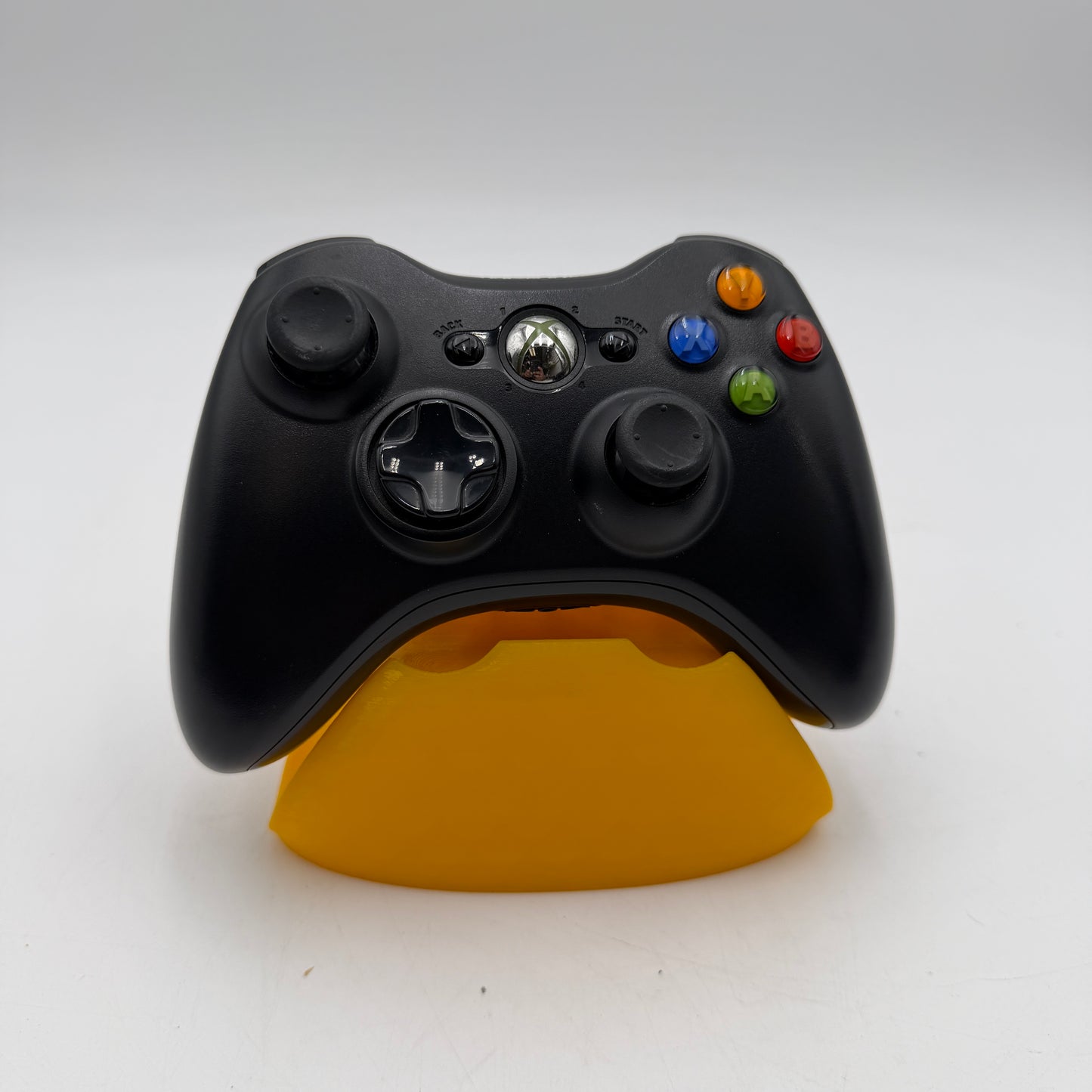 Microsoft Xbox 360 Black Wireless Controller Lot of 3 with Charging Dock UNTESTED