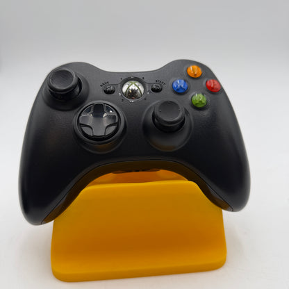 Microsoft Xbox 360 Black Wireless Controller Lot of 3 with Charging Dock UNTESTED