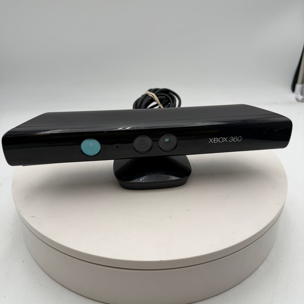Microsoft Xbox 360 S (1439) 2010 Console Black READ