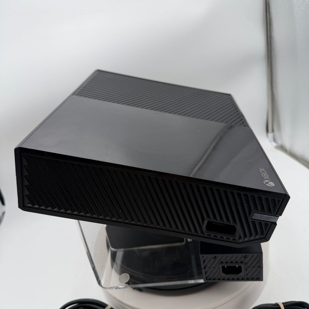 Microsoft Xbox One (1540) 2013 Console - Black - 500GB - 1 Controller - HDMI Cable