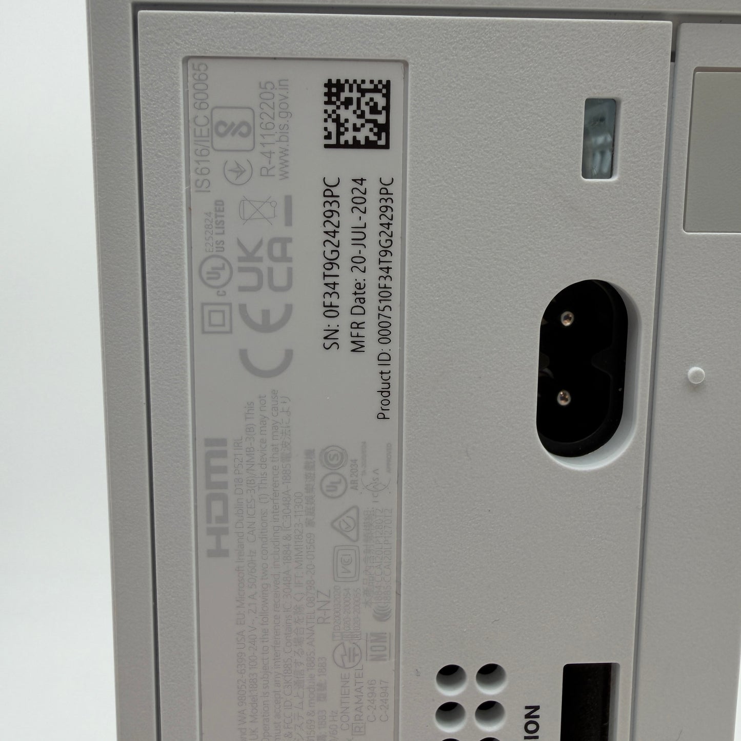 Microsoft Xbox Series S (1883) 1TB White