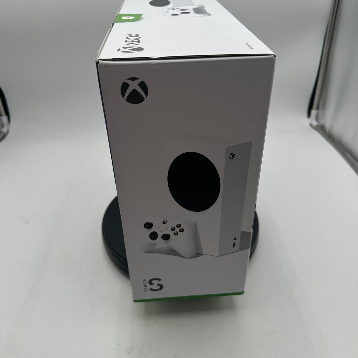 Microsoft Xbox Series S (1883) 2020 512GB Video Game System - White
