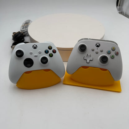 Microsoft Xbox Series S (1883) White with 2 Controllers