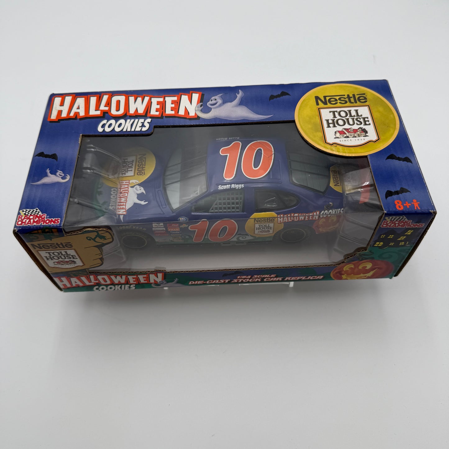 NASCAR Scott Riggs #10 Halloween Nestle 1:24 Race Car RARE