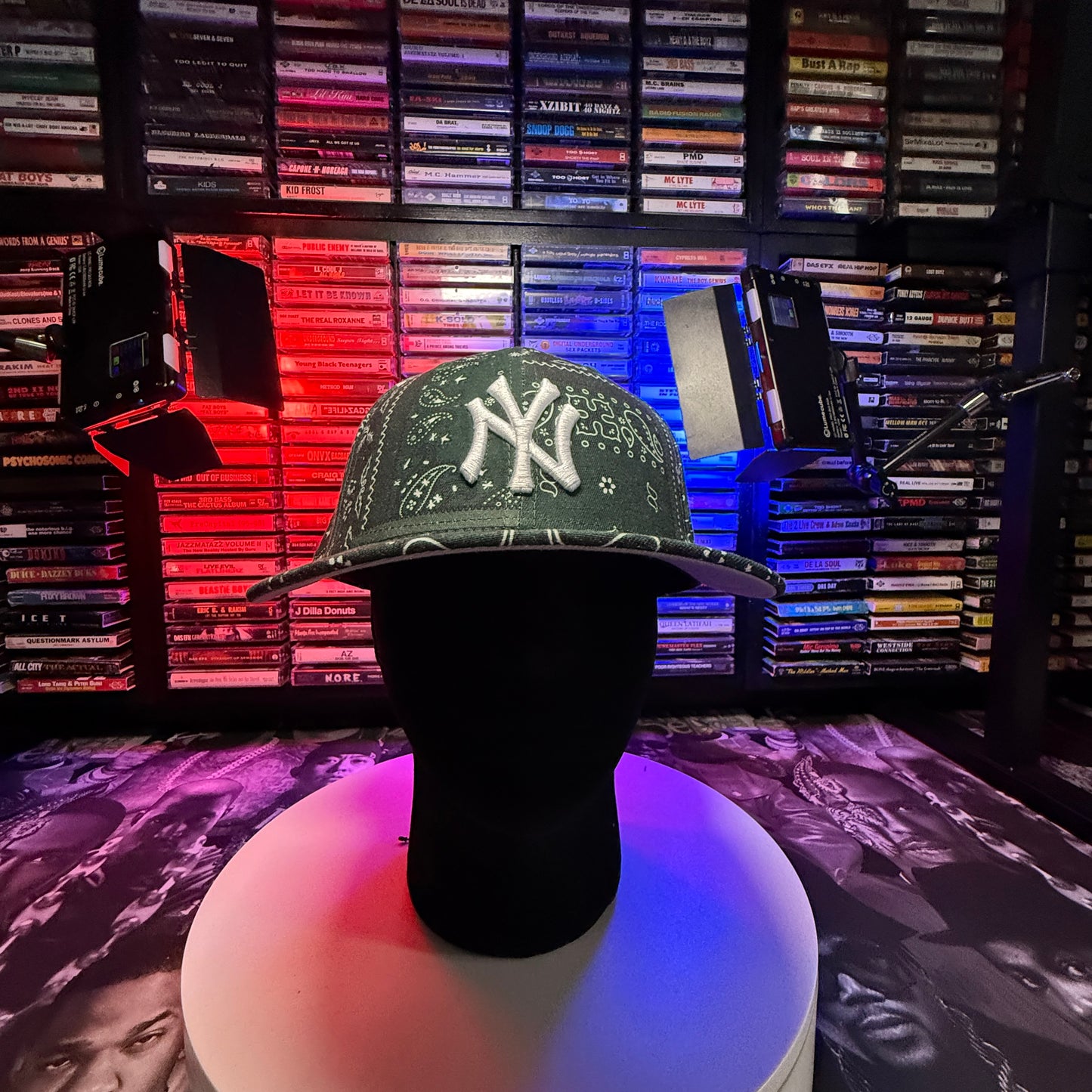 NWOT Kith x New Era x Yankees Deconstructed Bandana Low Profile Fitted Cap Stadium Green Paisley